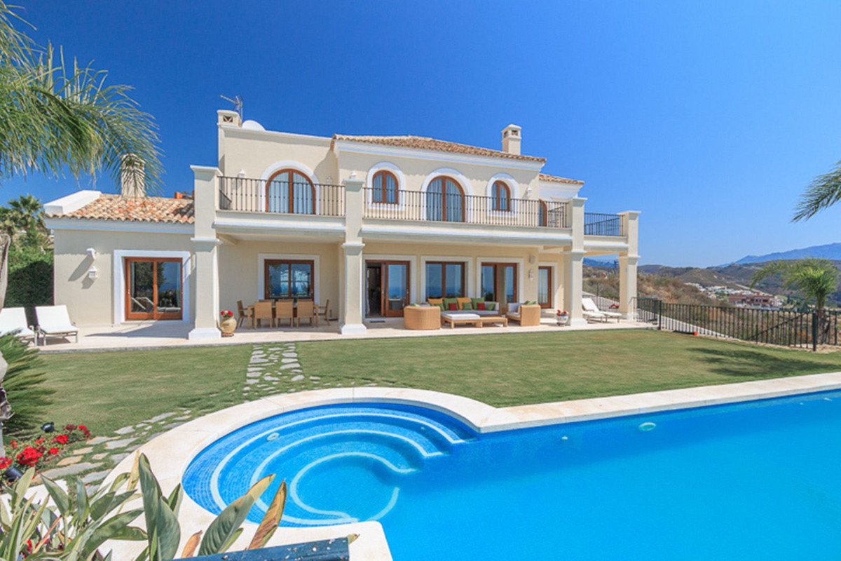 Detached Villa in Los Flamingos